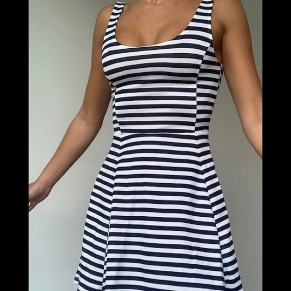 Divided by H&M Sleeveless Striped Dress, Size 4 - Picture 6 of 6